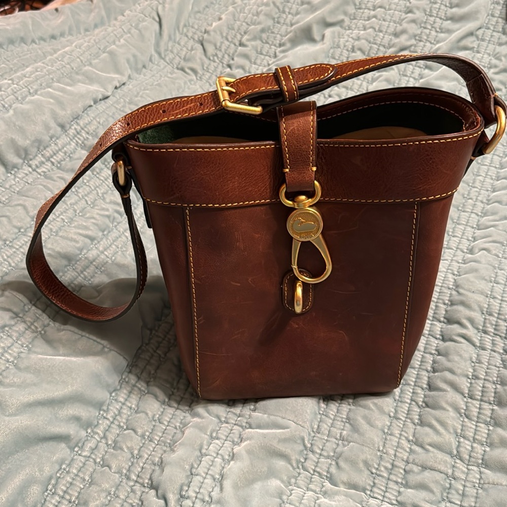 Dooney & Bourke medium bucket